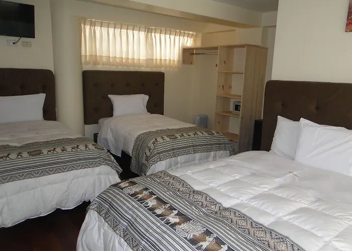 Quenas Hotel 3*