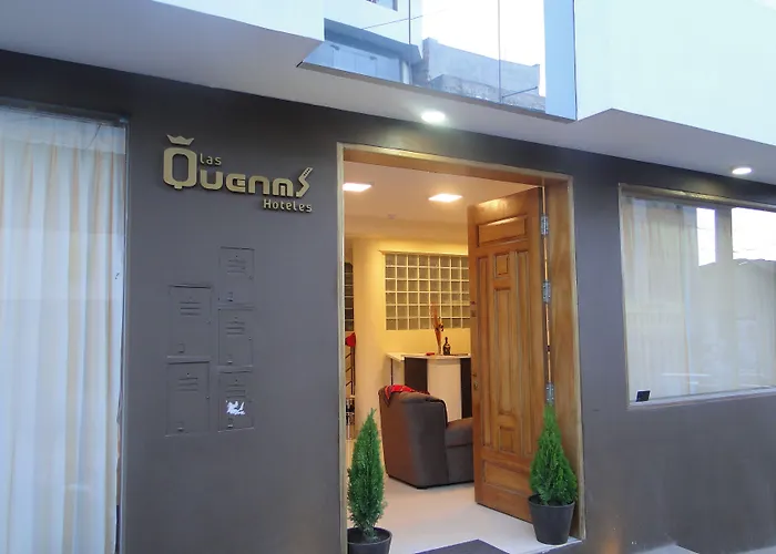 ホテル Quenas